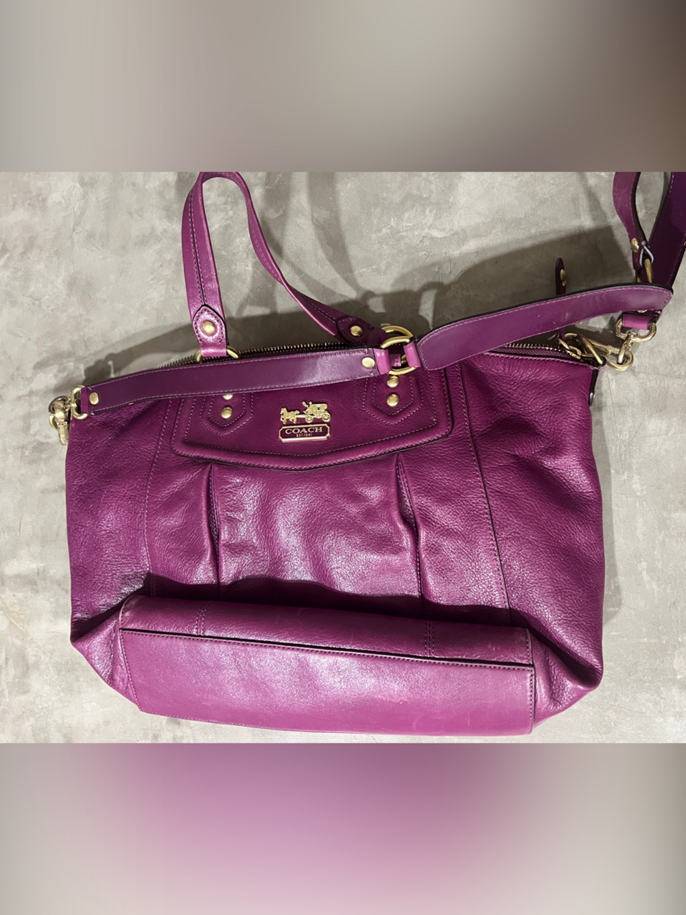 Vintage Coach Shoulder Bag in Plum Purple with Gold Hardware